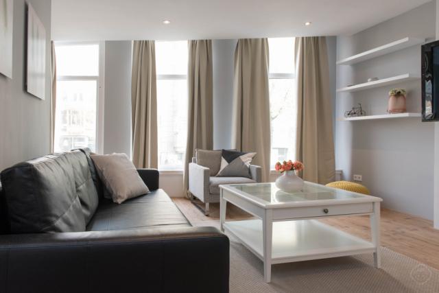 Short Stay Apartments And Rentals In Amsterdam Plaza Centre Apartment Amsterdam